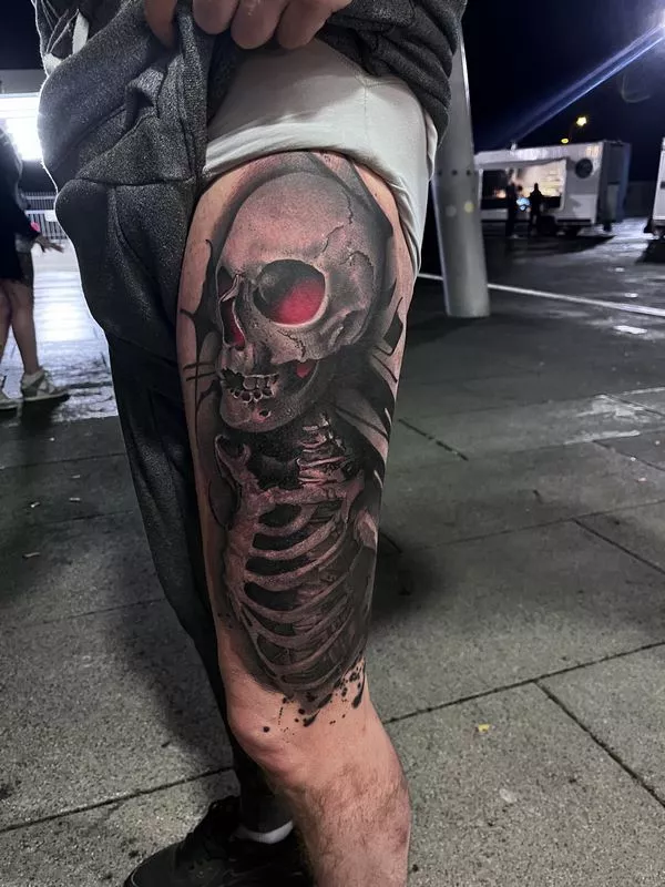 Création de tatouage réaliste , Thillot, Taïga Zore Art Tattoo