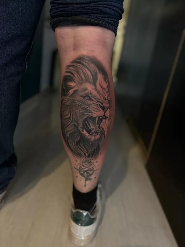 Création de tatouage réaliste , Thillot, Taïga Zore Art Tattoo