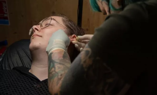 Piercing visage, Le Thillot, Taïga Zore Art Tattoo